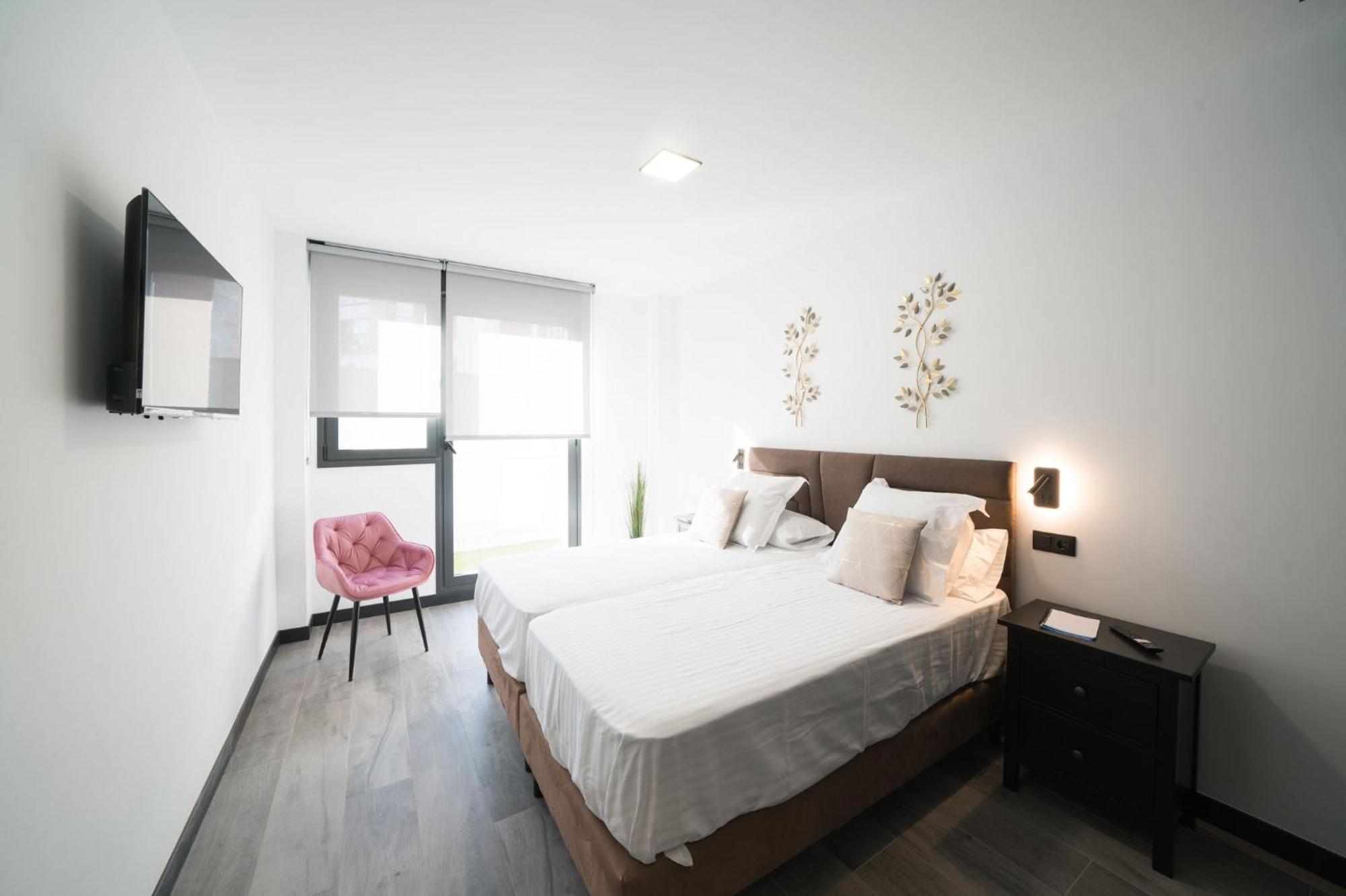Apartamentos Go La Circular-Parking Gratuito Valladolid Eksteriør billede