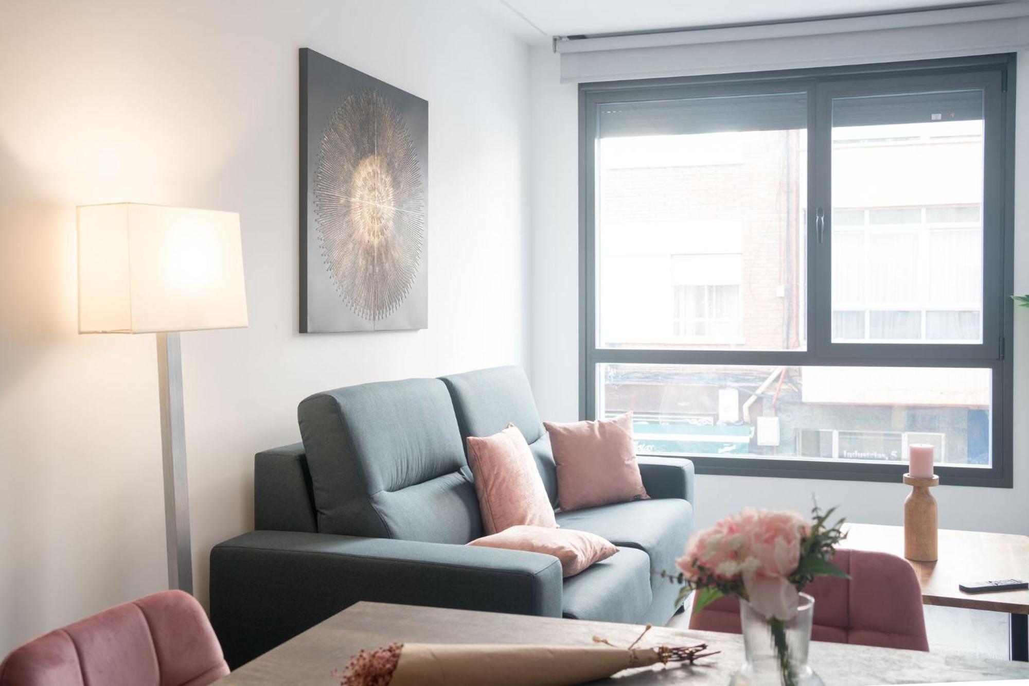 Apartamentos Go La Circular-Parking Gratuito Valladolid Eksteriør billede