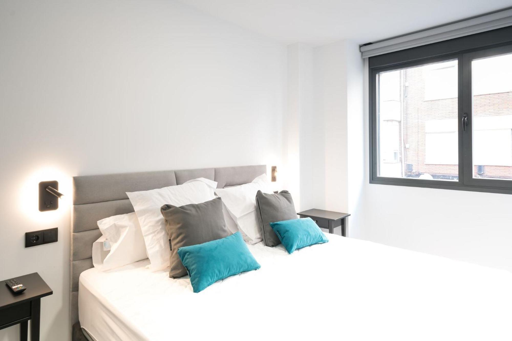 Apartamentos Go La Circular-Parking Gratuito Valladolid Eksteriør billede